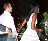 Naomi Campbell et son chéri Vladislam Doronin se rendent à l'hôtel-restaurant  W  à Miami, mercredi 2 décembre.