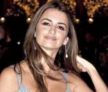 La sublime Penélope Cruz, à l'occasion de l'avant-première de  Nine , qui s'est tenue à l'Odeon de Leicester Square le 3 décembre 2009.