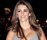 La sublime Penélope Cruz, à l'occasion de l'avant-première de  Nine , qui s'est tenue à l'Odeon de Leicester Square le 3 décembre 2009.