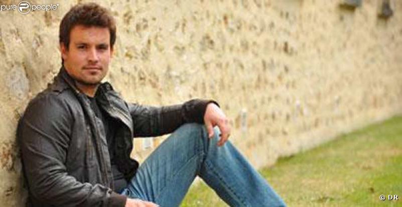 Guillaume, protégé de Julie Zenatti, s'arrête aux portes de la demi-finale de X-Factor...