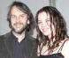 Peter Jackson et sa fille Katie, à l'occasion de l'avant-première de Lovely Bones , qui s'est tenue au Graumann's Chinese Theatre de Los Angeles, le 7 décembre 2009.