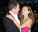 Sarah Jessica Parker très sexy dans les bras de Hugh Grant... devant une belle Elizabeth Hurley !