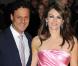 La séduisante Elizabeth Hurley et son mari Arun Nayar, à l'occasion de l'avant-première de  Où sont passés les Morgan ? , qui s'est tenue à l'Odeon de Leicester Square, le 8 décembre 2009.