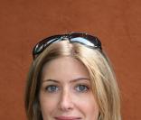 Amanda Sthers 