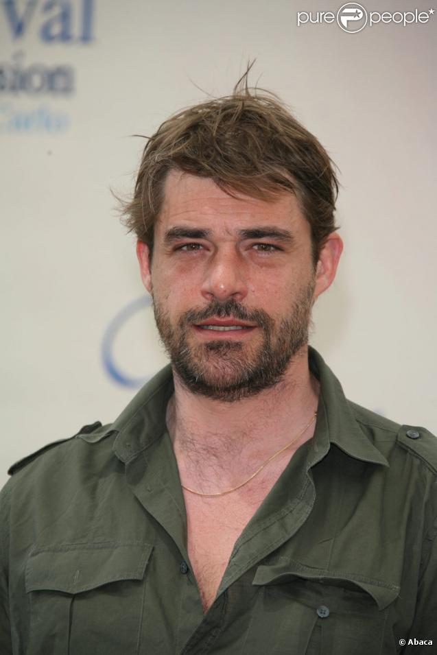Thierry Neuvic dans Mafiosa, saison 3