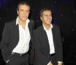 Julien Clerc inaugure sa nouvelle statue de cire au musée Grévin à Paris, le 14 décembre 2009 !