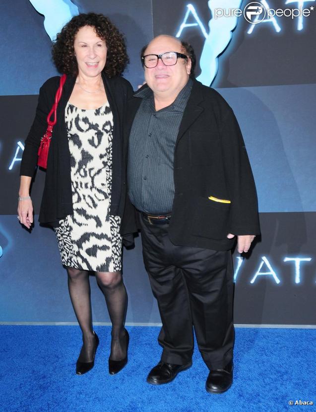 Danny DeVito et sa femme Rhea à la première d'Avatar à Los Angeles le 16/12/09