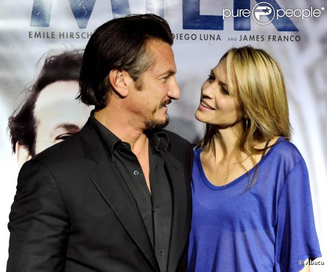 Mariés depuis plus de 13 ans, Sean Penn et Robin Wright ont donné naissance à deux enfants, Dylan et Hopper. Après une relation tumultueuse, le couple glamour d'Hollywood a finalement décidé d'y mettre un terme le 12 août dernier.