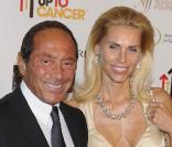 Paul Anka vient de demander le divorce. Sa dernière dispute avec son épouse Anna aura été la goutte d'eau, une sacrée goutte !  