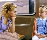 Brittany Murphy dans Filles de bonne famille avec Dakota Fanning  