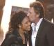 Joanna Lagrave en duo avec Johnny Hallyday sur le plateau de la Star Ac' 8, le 17 octobre 2008.