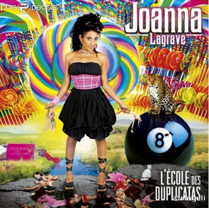 Joanna Lagrave,  L'école des duplicatas , disponible le 4 janvier 2010.