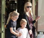 Reese Witherspoon et ses enfants (19 décembre 2009)