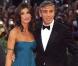 Elisabetta Canalis parfaite au bras de son Georges Clooney en Roberto Cavalli 