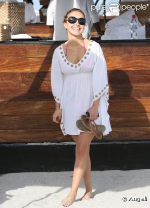 Hayden Panettiere sur une plage de Miami le 31 décembre 2009
