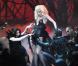 En body de cuir, entourée de ses danseurs sexy, Lady Gaga nous offre de nouveau un show endiablé lors de son concert à l'Université Centrale de Floride le 3 janvier 2010