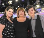 Michèle Bernier avec ses enfants à l'enregistrement de 