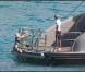 Miranda Kerr sur un superbe yacht, à Saint-Barthelemy, le 2 janvier 2010.