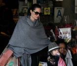 Angelina Jolie et ses filles Zahara et Shiloh