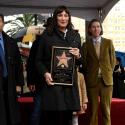 Anjelica Huston : après plus de 30 ans de carrière... elle décroche son étoile sur Hollywood Boulevard !