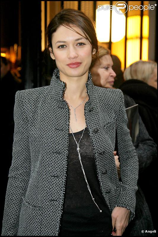 Olga Kurylenko au défilé Chanel Haute-Couture le 26 janvier 2010