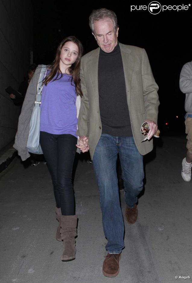 Warren Beatty, Annette Bening et leurs enfants, à Los Angeles, le 3 février 2010 !