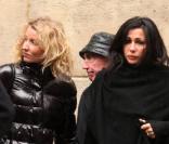 Alexandra Lamy lors des obsèques de Pierre Vaneck, qui se sont tenues en l'église Saint-Roch, à Paris, le 6 février 2010.