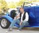 Regardez Johnny Hallyday et Laeticia : Le rockeur a ressorti son petit bolide... et s'éclate !