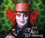 La nouvelle bande-annonce d' Alice au pays des merveilles .