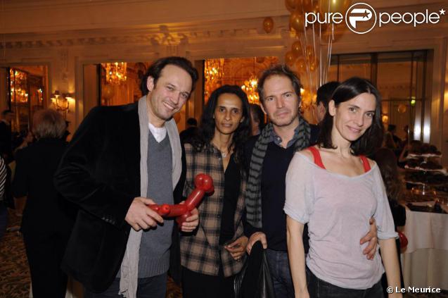 Vincent Perez, Karine Silla, Christopher Thompson et Géraldine Pailhas au Carnaval des Enfants, au Meurice. 7/02/2010