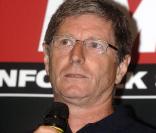 Jean-Michel Larqué, auteur de Vert de rage, s'est exprimé avec humour et faconde sur l'équipe de France dans le 6/9 de NRJ du 12 février 2010