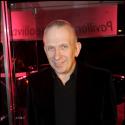 Jean-Paul Gaultier : Le créateur enchaîne les projets et revient à la télé !