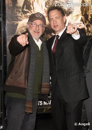 Tom Hanks et Steven Spielberg lors de la première à Los Angeles de la mini-série The Pacific le 24 février 2010