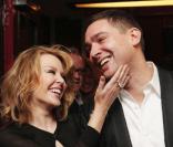 Kylie Minogue et son ami William Baker au show burlesque de Miss Polly Rae, à Londres, le 14 février 2010 !