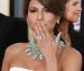 Mais les baisers les plus glamour sont bien entendus ceux envoyés par la belle Eva Mendes ! A chacune de ses apparitions sur tapis rouge, la star nous couvre d'amour... et on en redemande !