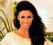 Katie Price est victime d'un TOC des plus distingués... Pour elle, le glamour passe par un seule et unique pose : les jambes écartés ! Vraiment pas très sexy !