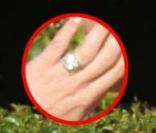 Hilary Duff à Mauï... Quelle belle bague !