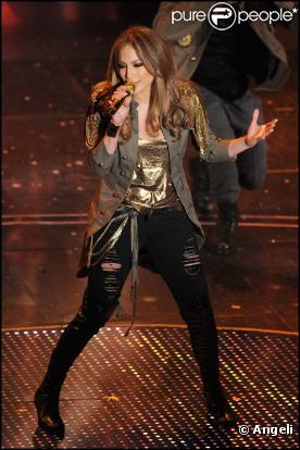 Jennifer Lopez au festival de San Remo, Italie, le 19 février 2010 !