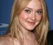 La jeune Dakota Fanning partagera l'affiche de  The Runaways  avec Kristen Stewart. Elles y reprennent un standard du groupe,  Cherry Bomb .