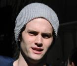 Penn Badgley sur le tournage de Gossip Girl à New York, le 9 mars 2010