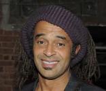 Yannick Noah assiste à une soirée de charité pour Haïti, à New York, le 11 mars 2010 !