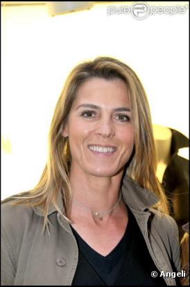 L'ancienne championne de planche à voile et présentatrice télé, Nathalie Simon