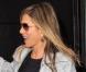 Jennifer Aniston à la sortie de l'émission Good Morning America le 15 mars 2010