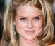 La ravissante Alice Eve aura bientôt Hollywood à ses pieds !
