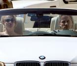 Britney Spears et Jason Trawick en pleine séance shopping, à Los Angeles. Leur couple va bien ! 17/03/2010