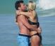 Le champion du monde Lothar Matthäus et sa superbe femme, Kristina Liliana, sur une plage de Miami, en Floride, le 20 mars 2010.