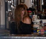 Avril Lavigne se rend dans un salon de tatouage avec son ex-mari Deryck Whibley le dimanche 21 mars.