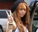 La controversée Miley Cyrus : en proie aux nombreuses critiques, elle se réfugie chez ses amis...