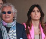 Flavio Briatore et sa femme Elisabetta, derrière eux, Max Biaggi et sa fiancée Eleonora, lors de la demi-finale des Masters de Monte-Carlo le 17 avril 2010