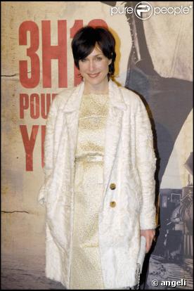 Elsa Zylberstein à la Première de '3h10 pour Yuma'